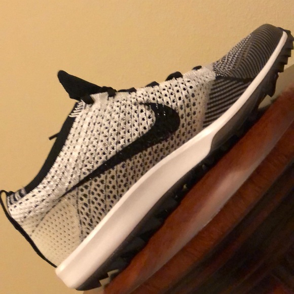 NIKE FLYKNIT RACER G GOLF SHOES - Picture 6 of 8